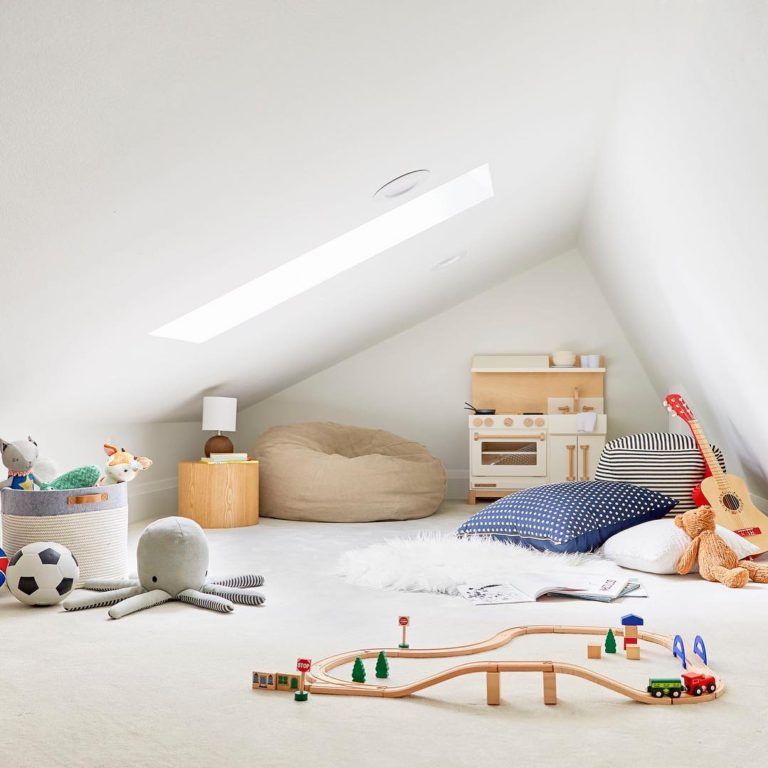 attic play room