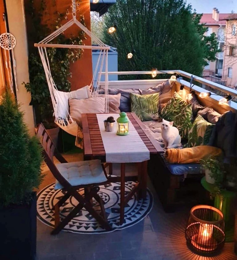 balcony small gaming room ideas